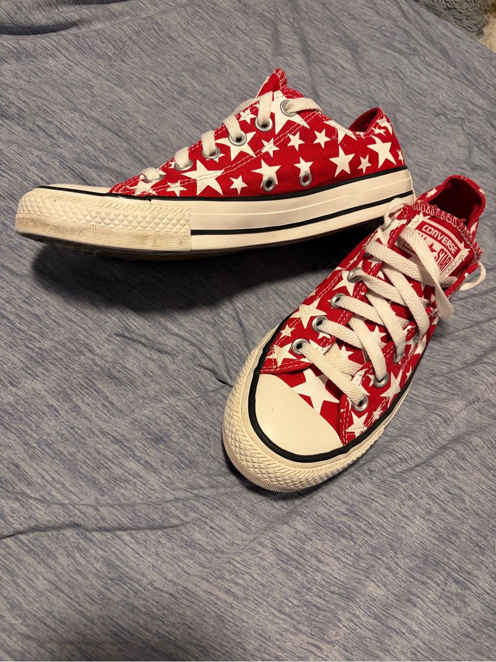 Converse UniSex Red All Star, Star-Print Low Top Sneakers - Picture 3 of 9
